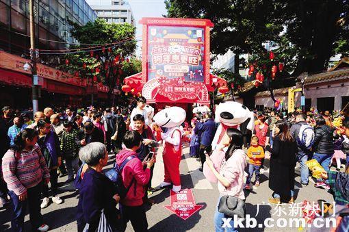 京東新任代言人星光引領(lǐng)未來(lái)零售新潮，揭曉星光閃耀新篇章